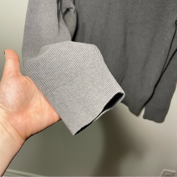 Michael by Michael Kors men's grey cowl neck long sleeve knit sweater in size XL - Picture 5 of 6